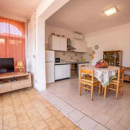 Francesca Apartment Magazzini (Tuscany)